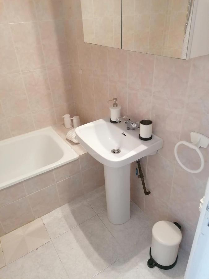 Lovely Apartment In Front Of The Beach. Fuengirola Zewnętrze zdjęcie
